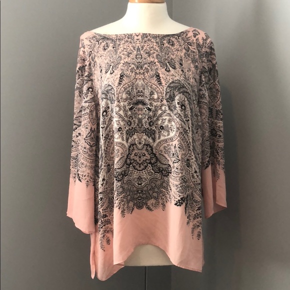 Rose & Olive Tops - Rose & Olive Pink and Gray Top Rose & Olive Tops - Rose & Olive Pink and Gray Top